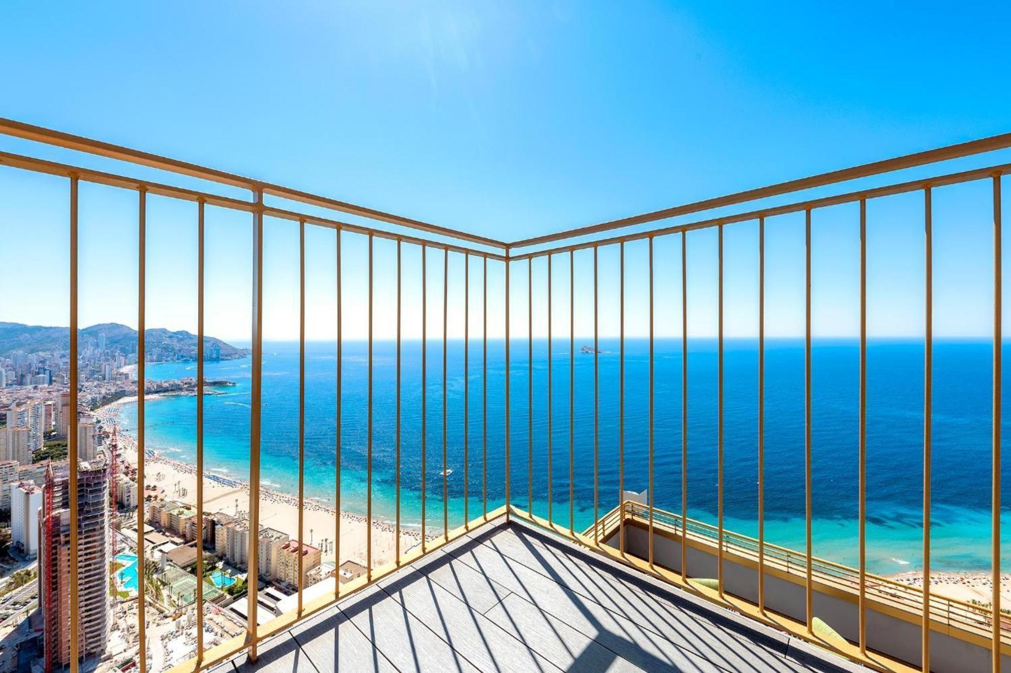 Intempo Sky Luxury Apartment 26 Floor Seaview Benidorm Exteriér fotografie