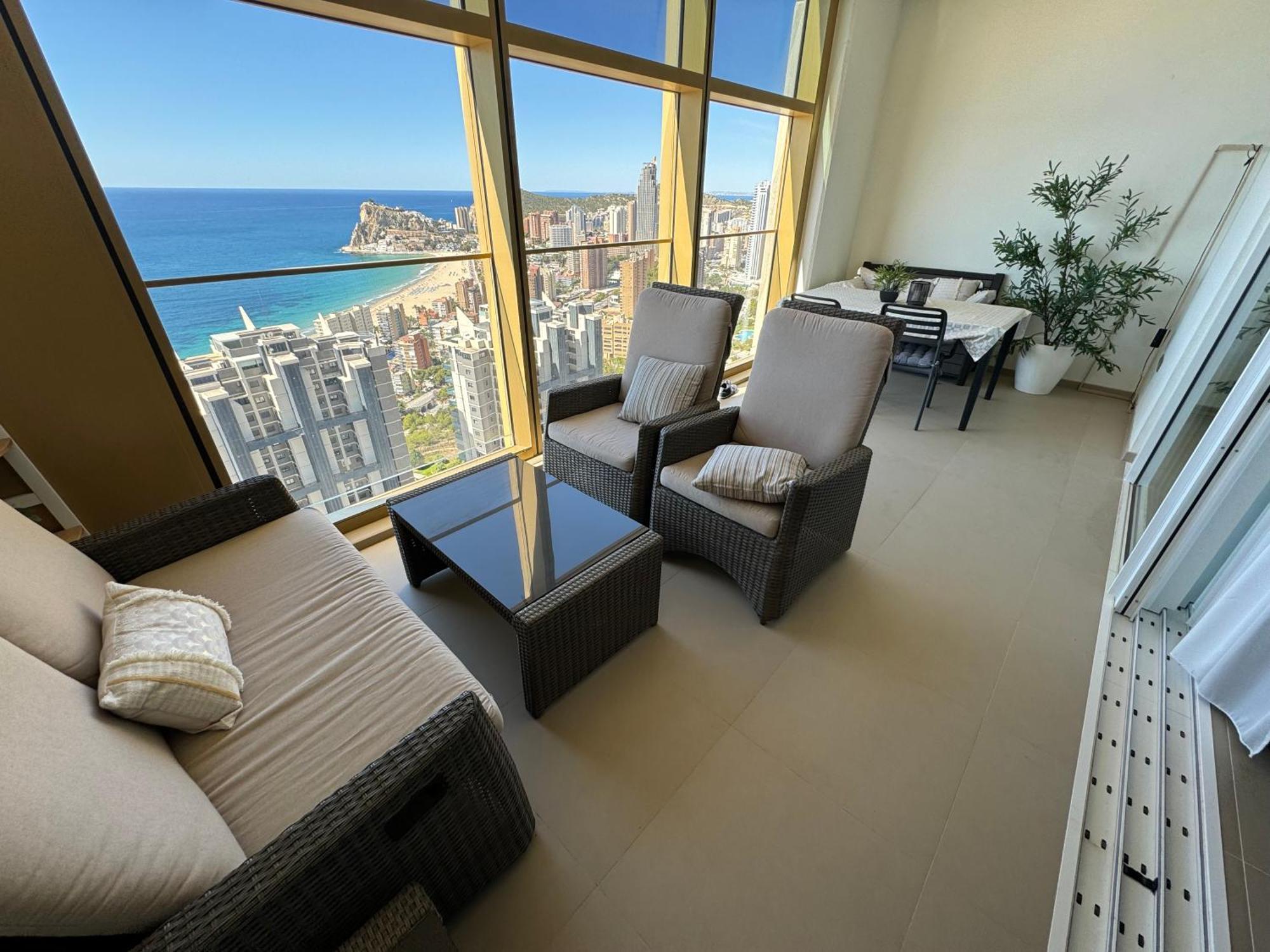 Intempo Sky Luxury Apartment 26 Floor Seaview Benidorm Exteriér fotografie